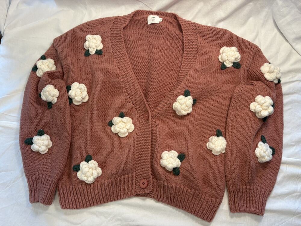 Luna Ivy Sweater Womens medium Pink Cardigan 3D Crochet Flowers Chunky